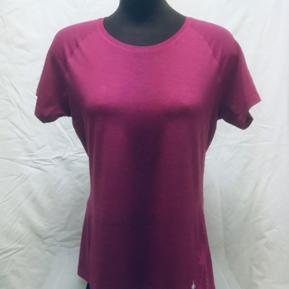 Woman’s Smartwool Short Sleeve T-shirt - Picture 8 of 11